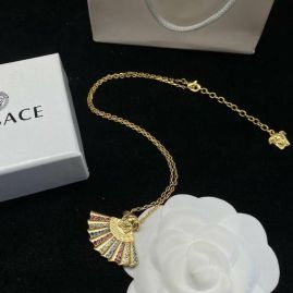 Picture of Versace Necklace _SKUVersacenecklace06cly6717006